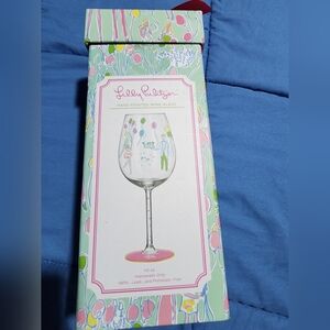 Lilly Pulitzer Vibrant Hand Painted Wine Glass 15 Oz